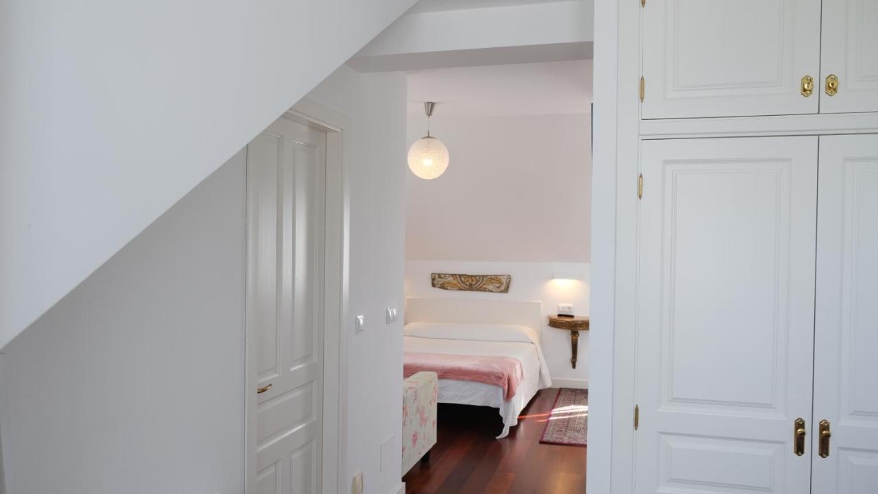 Hotel La Casa De Las Camelias Busto Екстер'єр фото