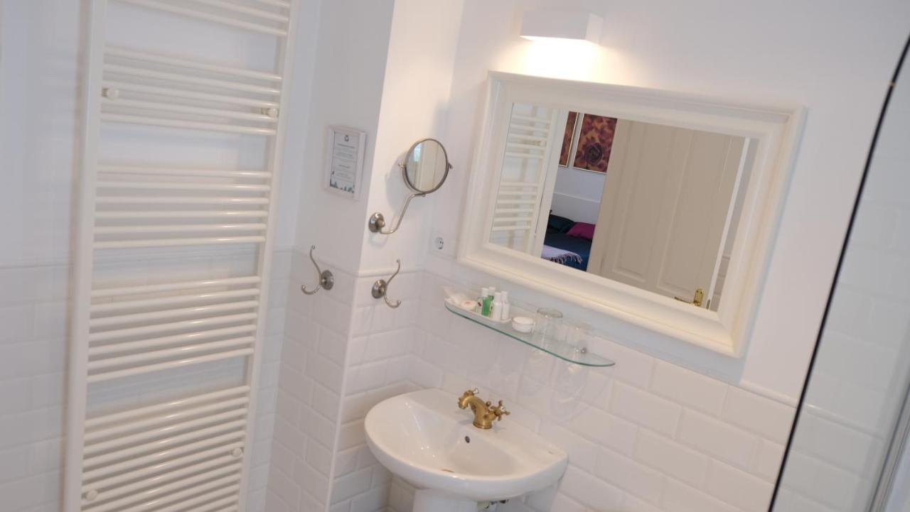 Hotel La Casa De Las Camelias Busto Екстер'єр фото